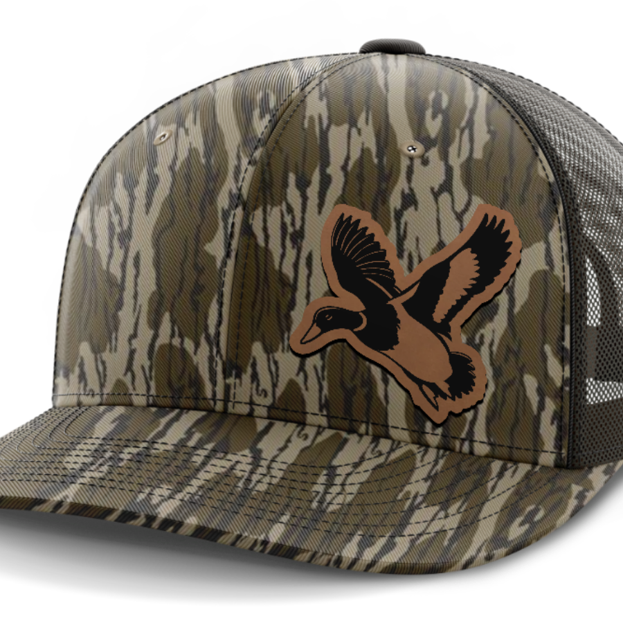 mallard@4x — 6 Panel Mid Profile Mesh Back Trucker Hat — Mossy Oak Bottomland